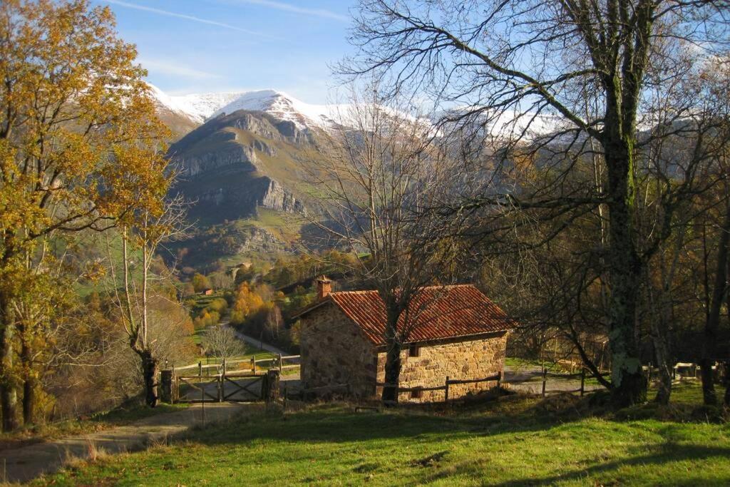 Los Pradones San Roque de Ríomiera Eksteriør billede