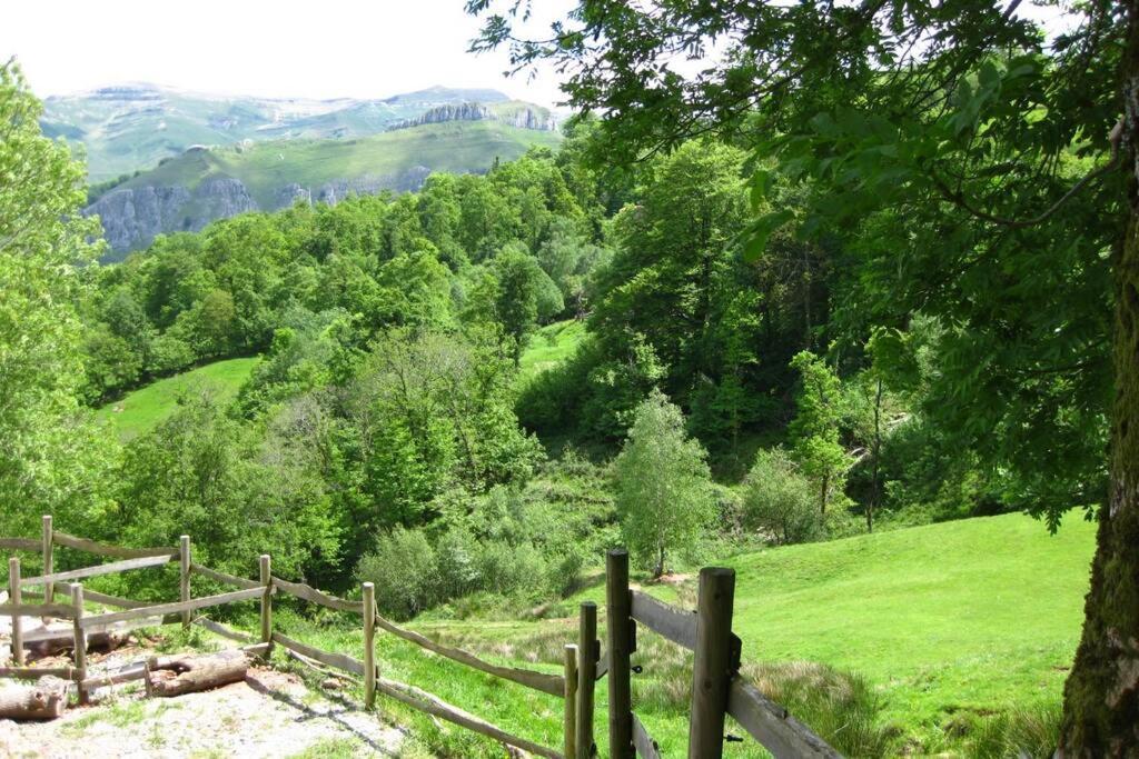 Los Pradones San Roque de Ríomiera Eksteriør billede